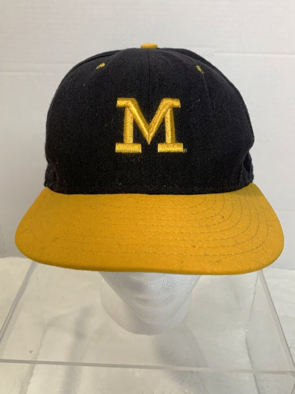 Vintage 90’s Michigan Wolverines  New Era 5950 Pro Model 7 3/8 Wool Fitted Hat